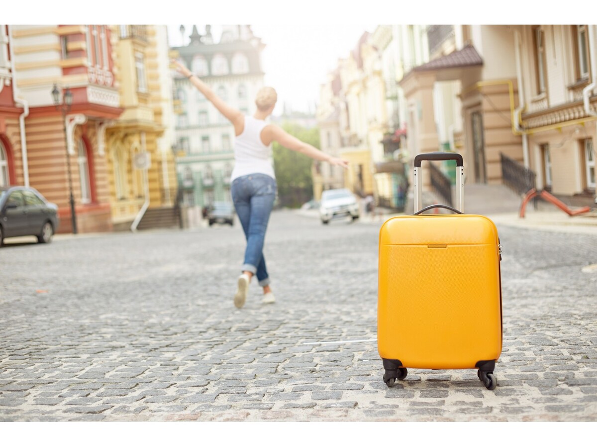 Ремонт чемоданов Caterpillar (Катерпиллер) Ремонт чемоданов Caterpillar (Катерпиллер)